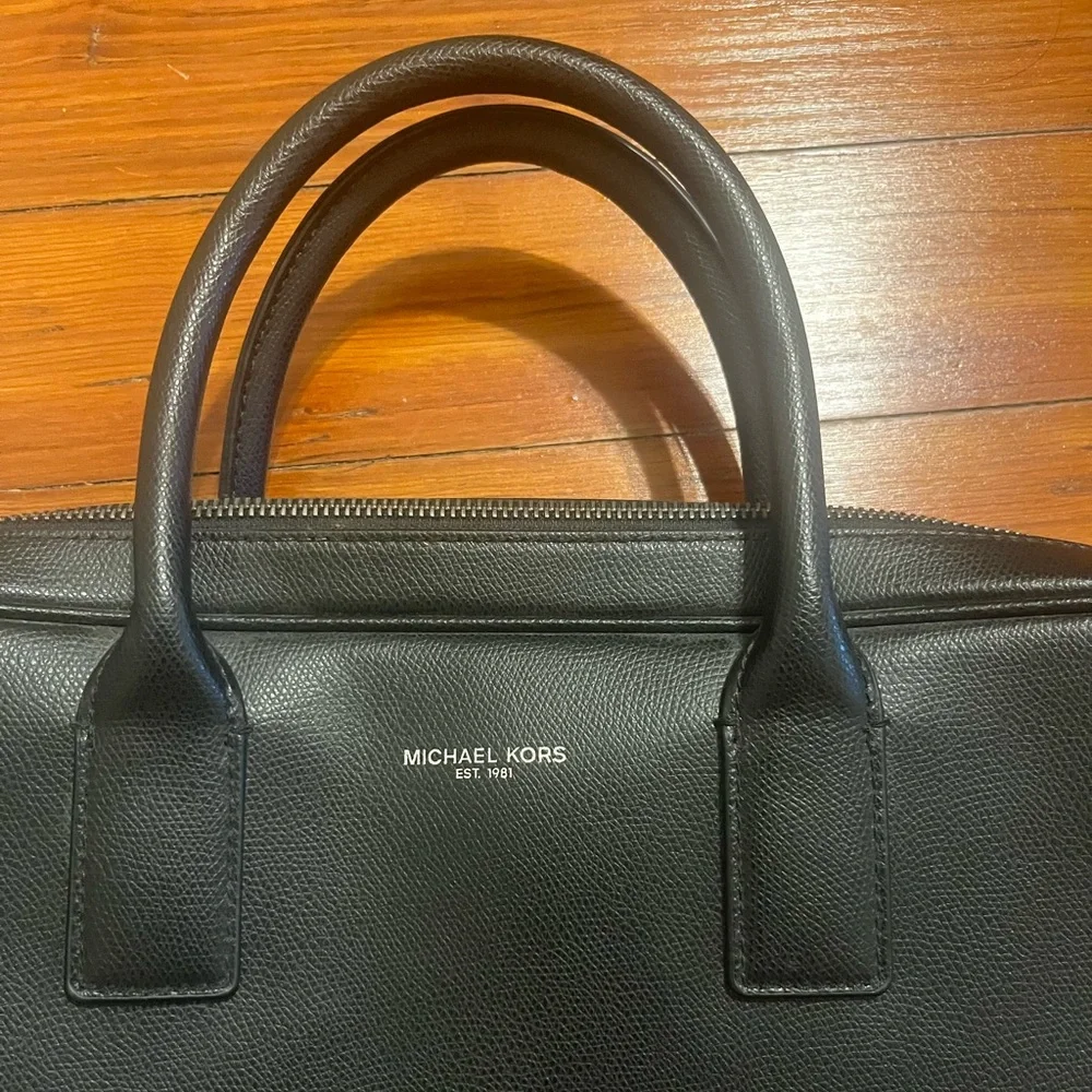 Michael Kors Black Leather Briefcase Professional Design - BRAND NEW